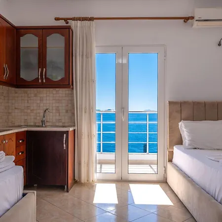 Erioni 3* Sarandë