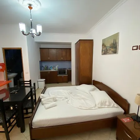 Erioni ホテル Sarandë